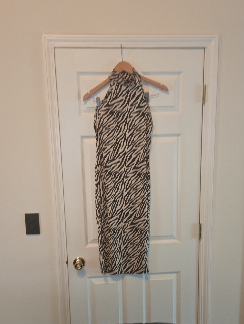 Boohoo Black & Cream Zebra-Print Halter Maxi Dress